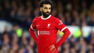 محمد صلاح يثير الجدل برسالة غامضة