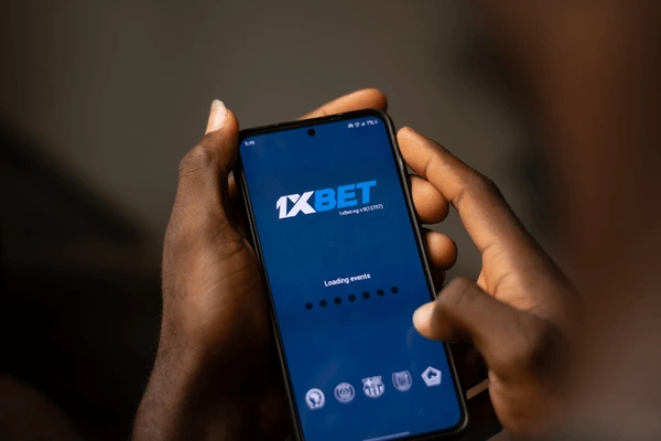 حكم لعب 1xbet